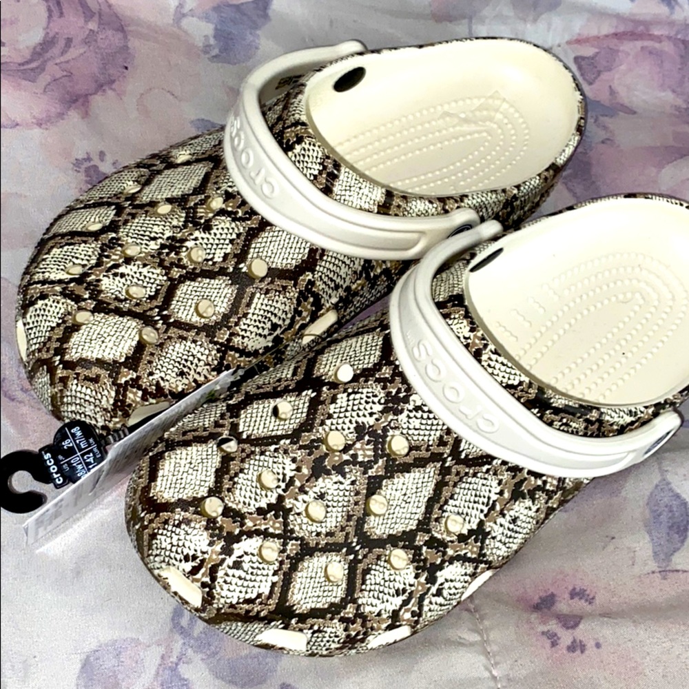 🐍 CROCS Classic Snake Print Clog M8 W10 *NEW*